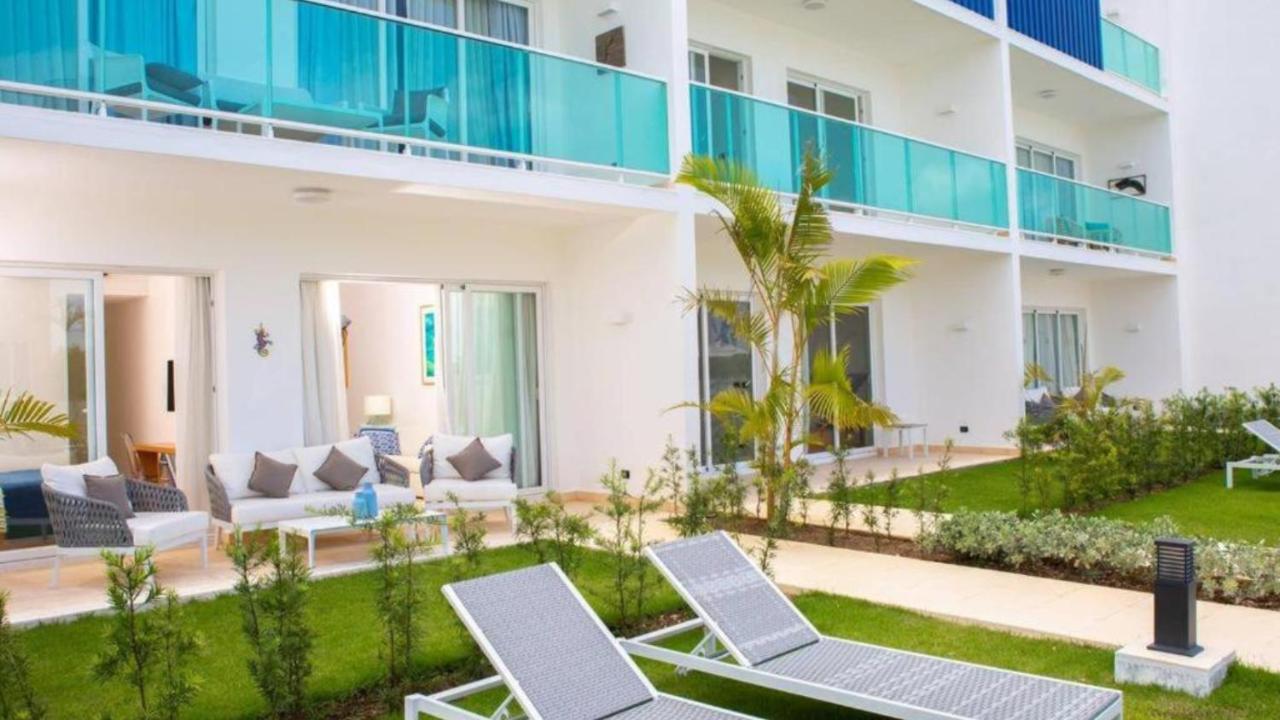Cana Rock Condos Infinity Pool & Beach Suites Punta Cana Extérieur photo